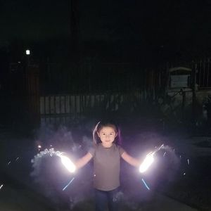 Meet your Posher, Yari